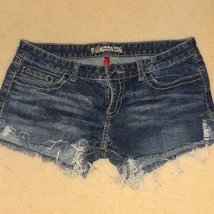 Bke shorts size 31 low-rise